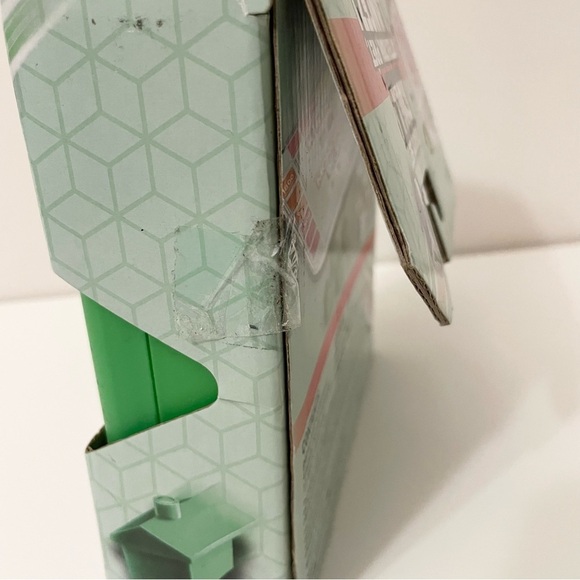 Hasbro Monopoly Diced Fast Paced Dice Game - Picture 8 of 11